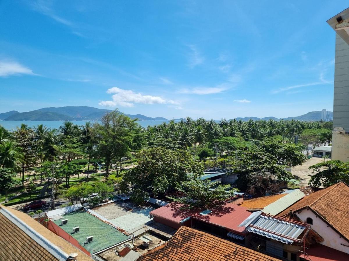 Pho Bien Hotel Нячанг Экстерьер фото